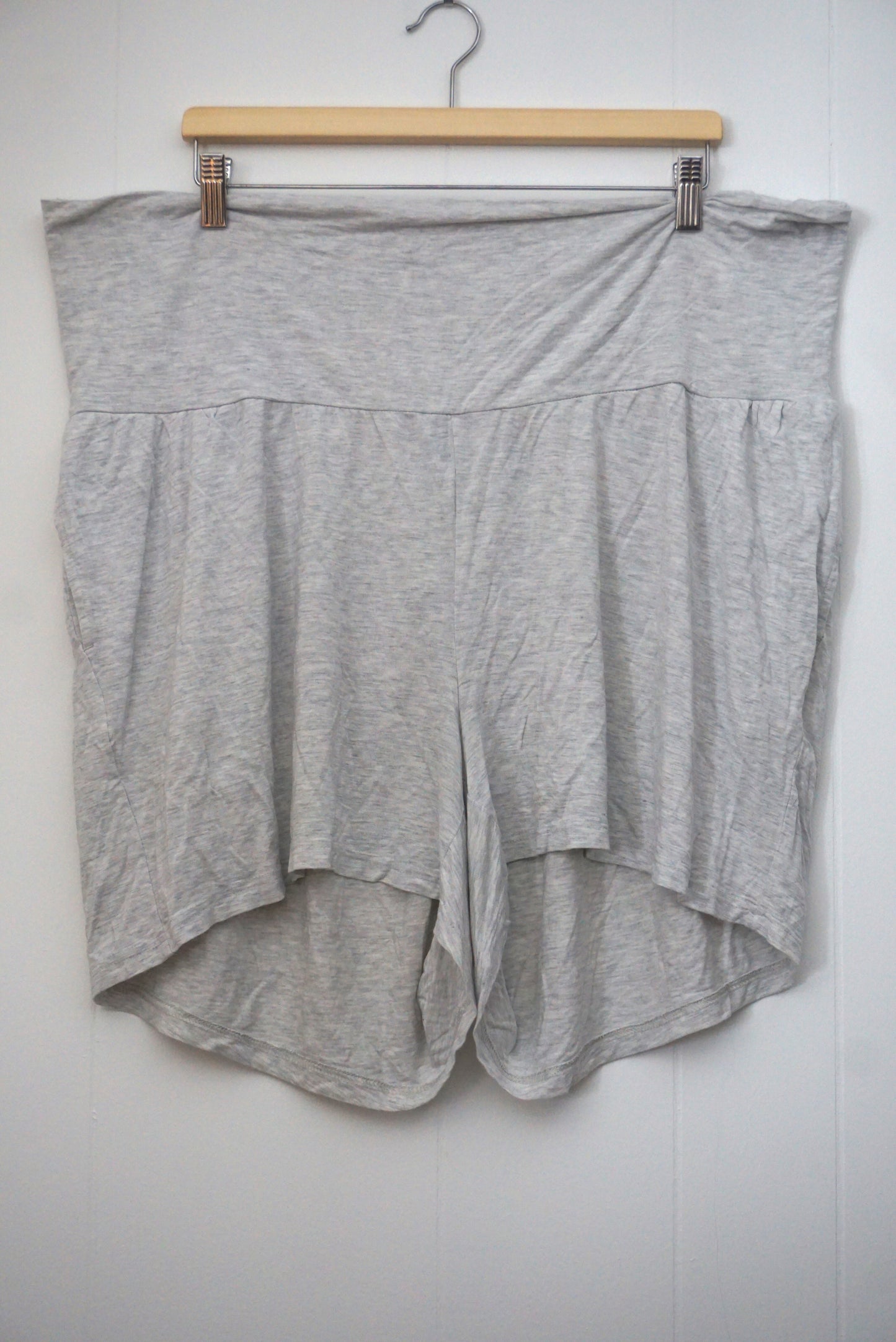 Short - Très grand