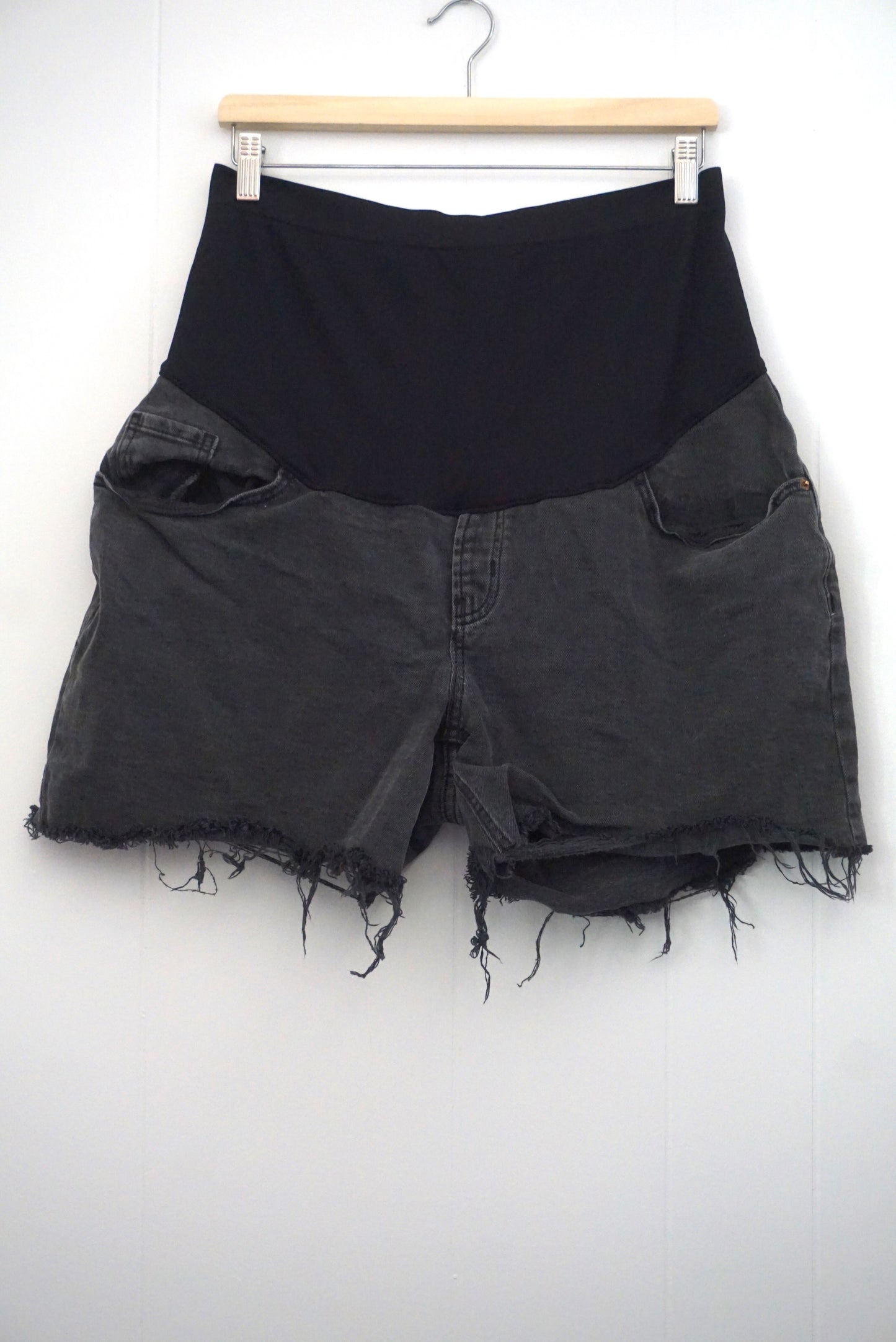 Short - Très grand