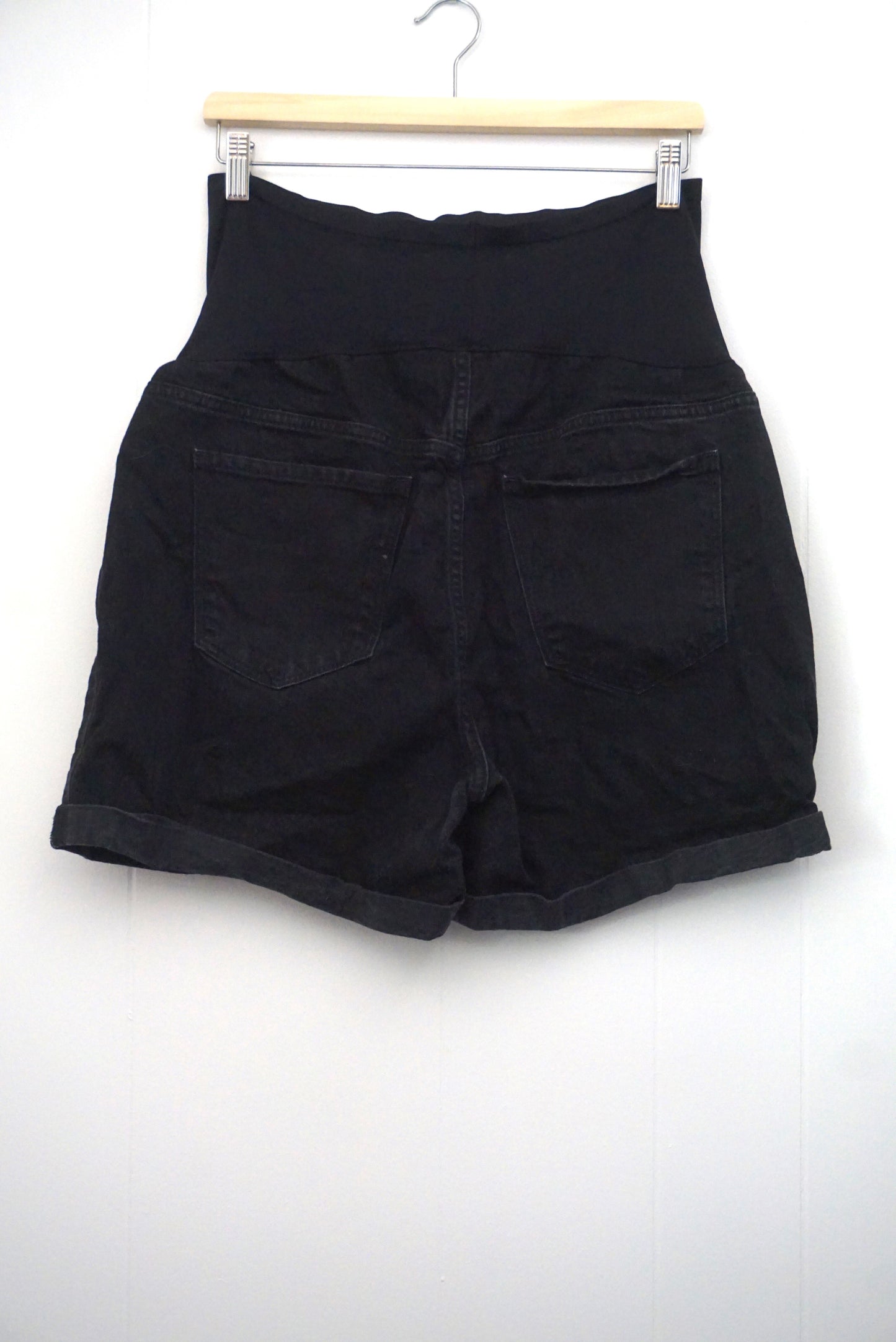Short - Très grand