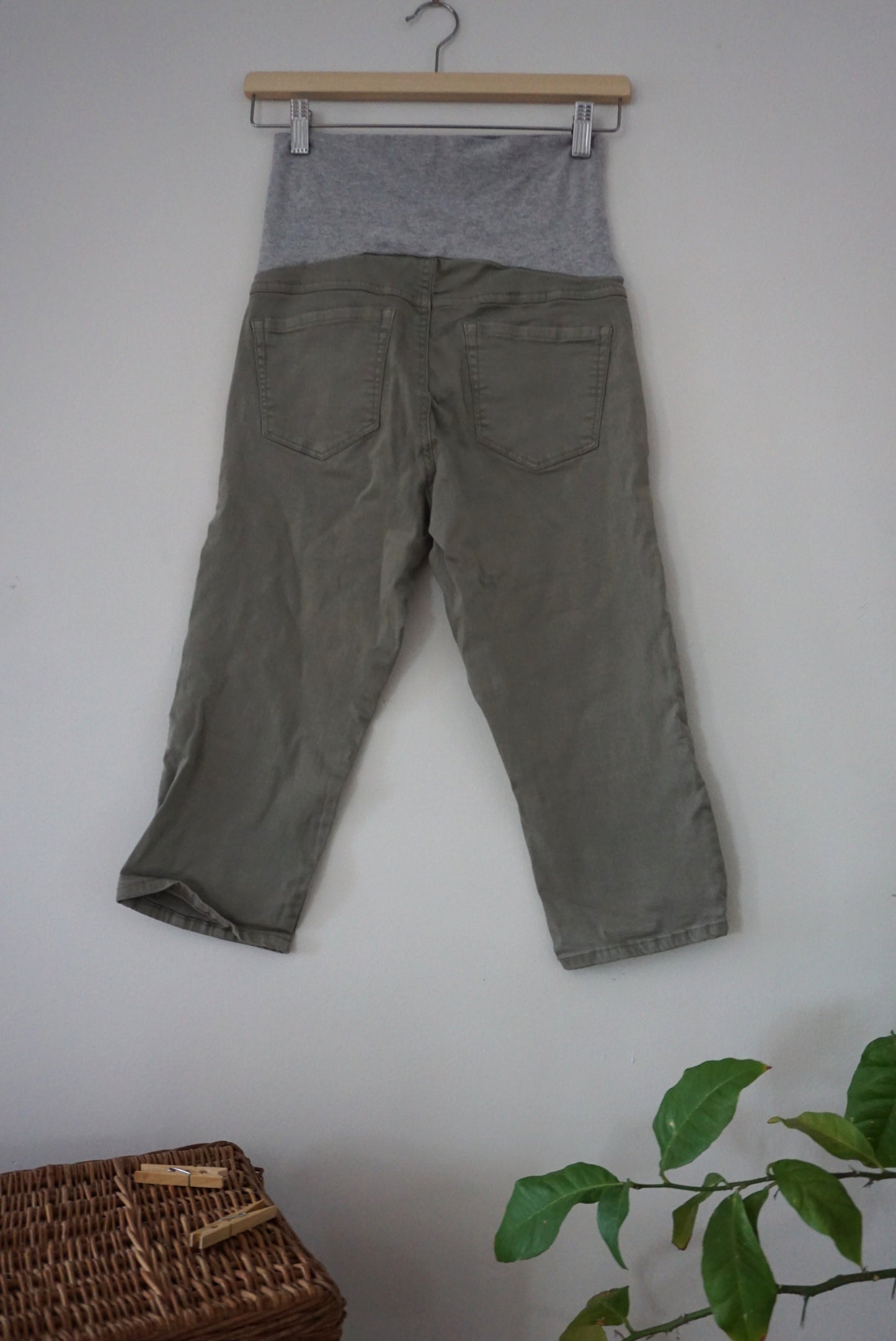 Pantalon 3/4 - Très petit
