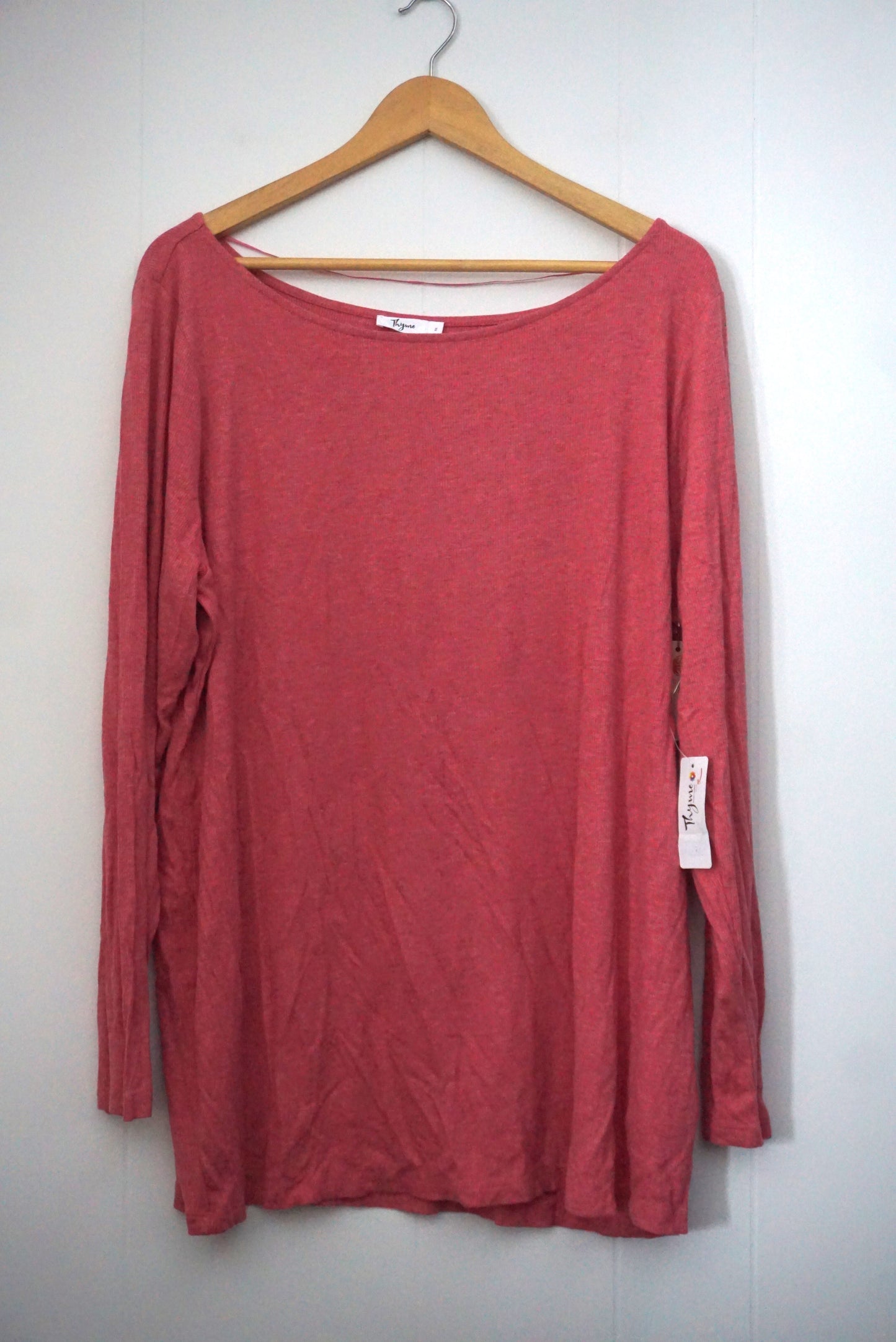 Chandail à manches longues - 3 TG NEUF